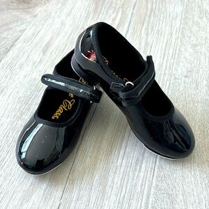 Dance Class Child MaryJane Shoes size 8